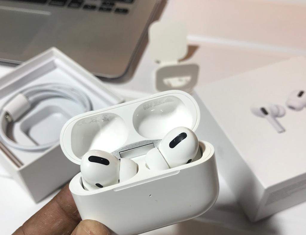 TrendsWrist Airpods Pro Usa Premium Watch