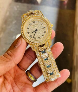 TrendsWrist Cartier For Her Gold Premium Watch