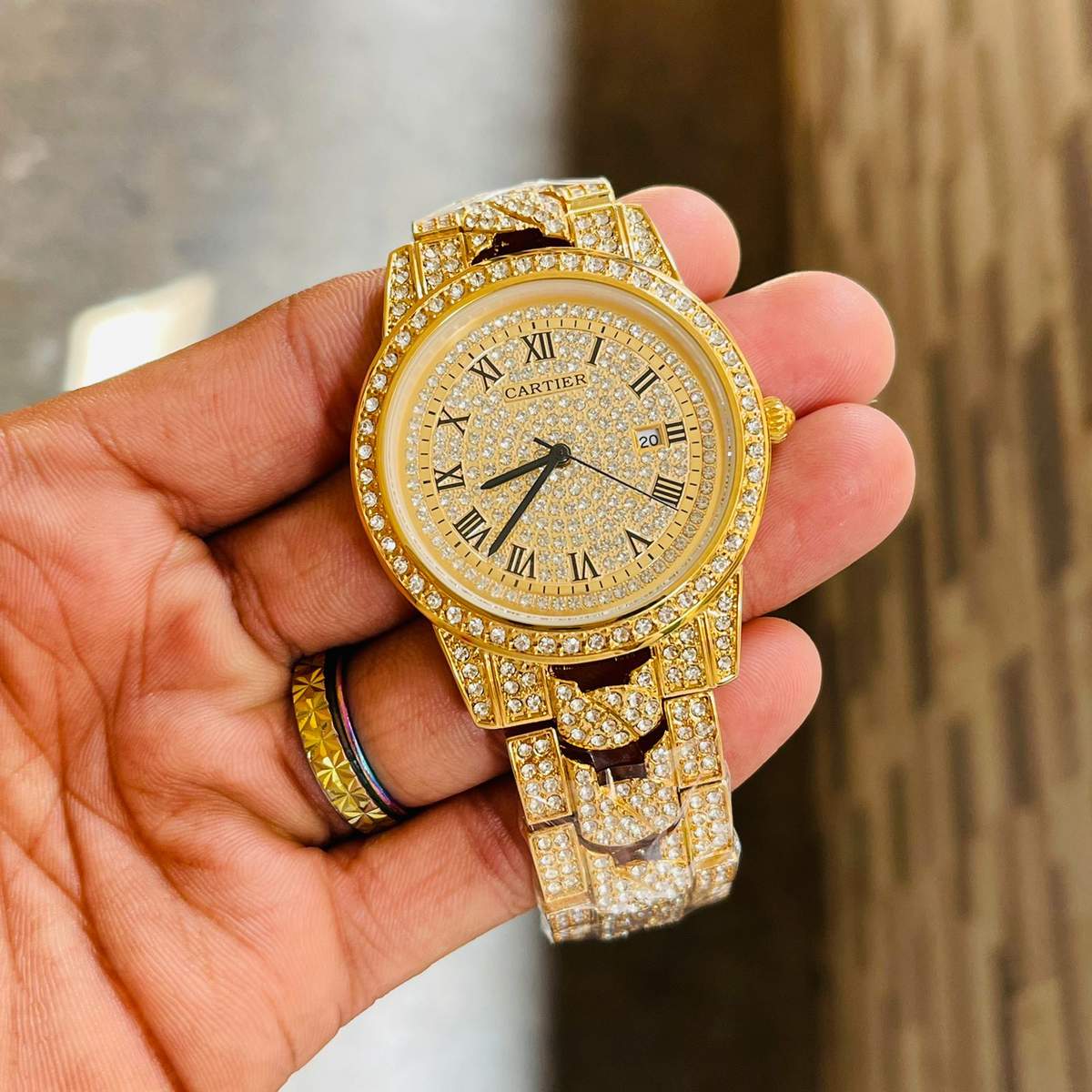 TrendsWrist Cartier For Her Gold Premium Watch