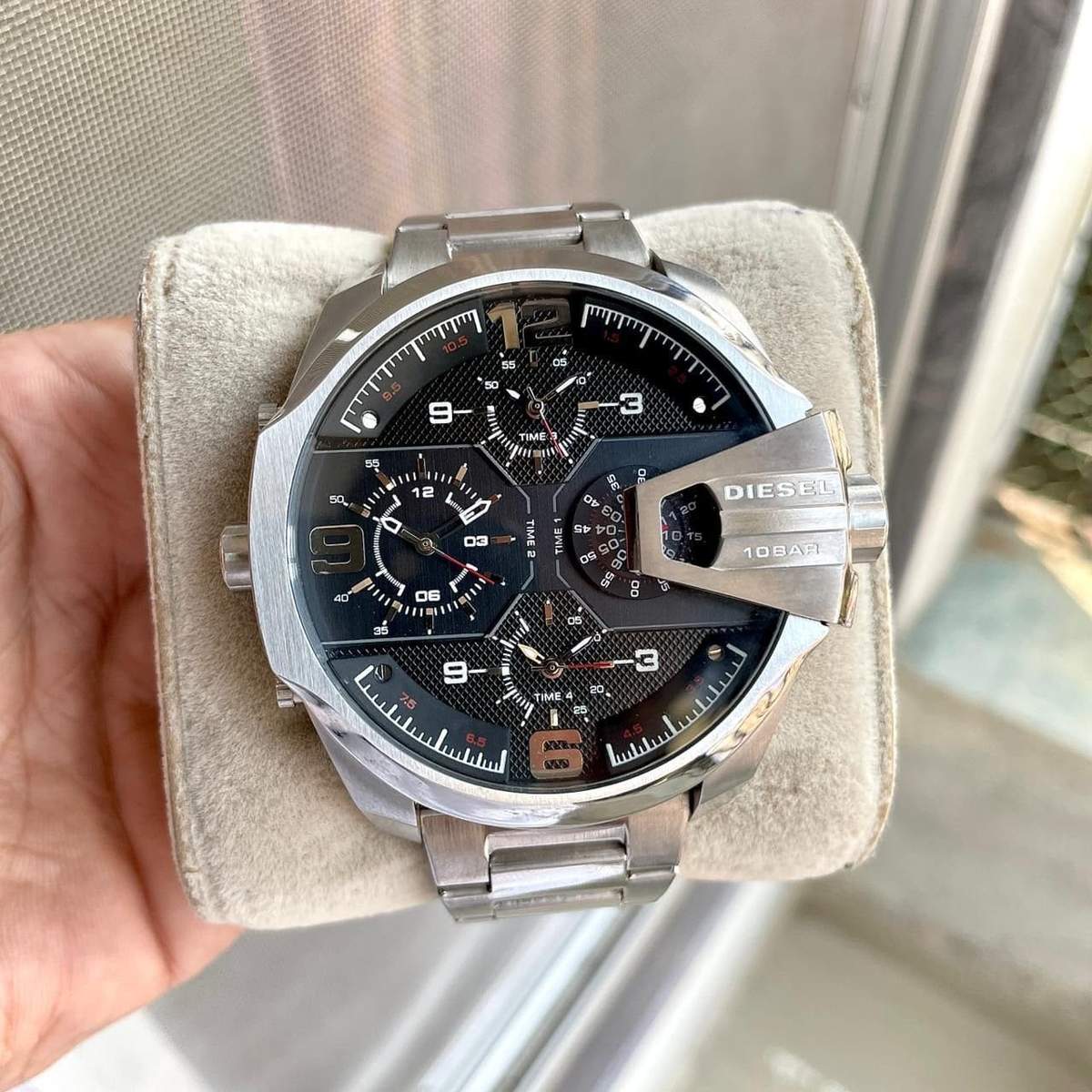 Diesel Uber Chief Dz 7376 Watch – TrendsWrist