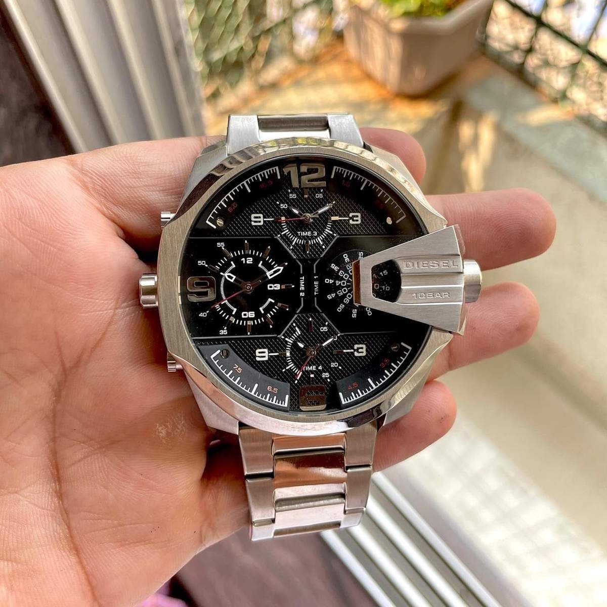 Diesel Uber Chief Dz 7376 Watch – TrendsWrist