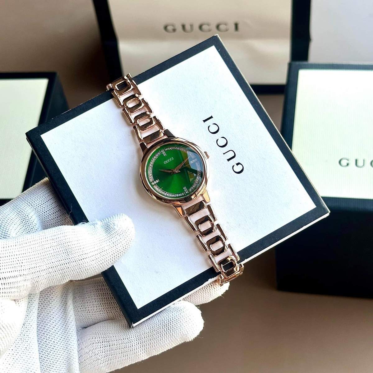 TrendsWrist Gucci Elegent Green Dial 1aae4fb9 4650 4dcb 809f Fc8d3153addb Compressed Premium Watch