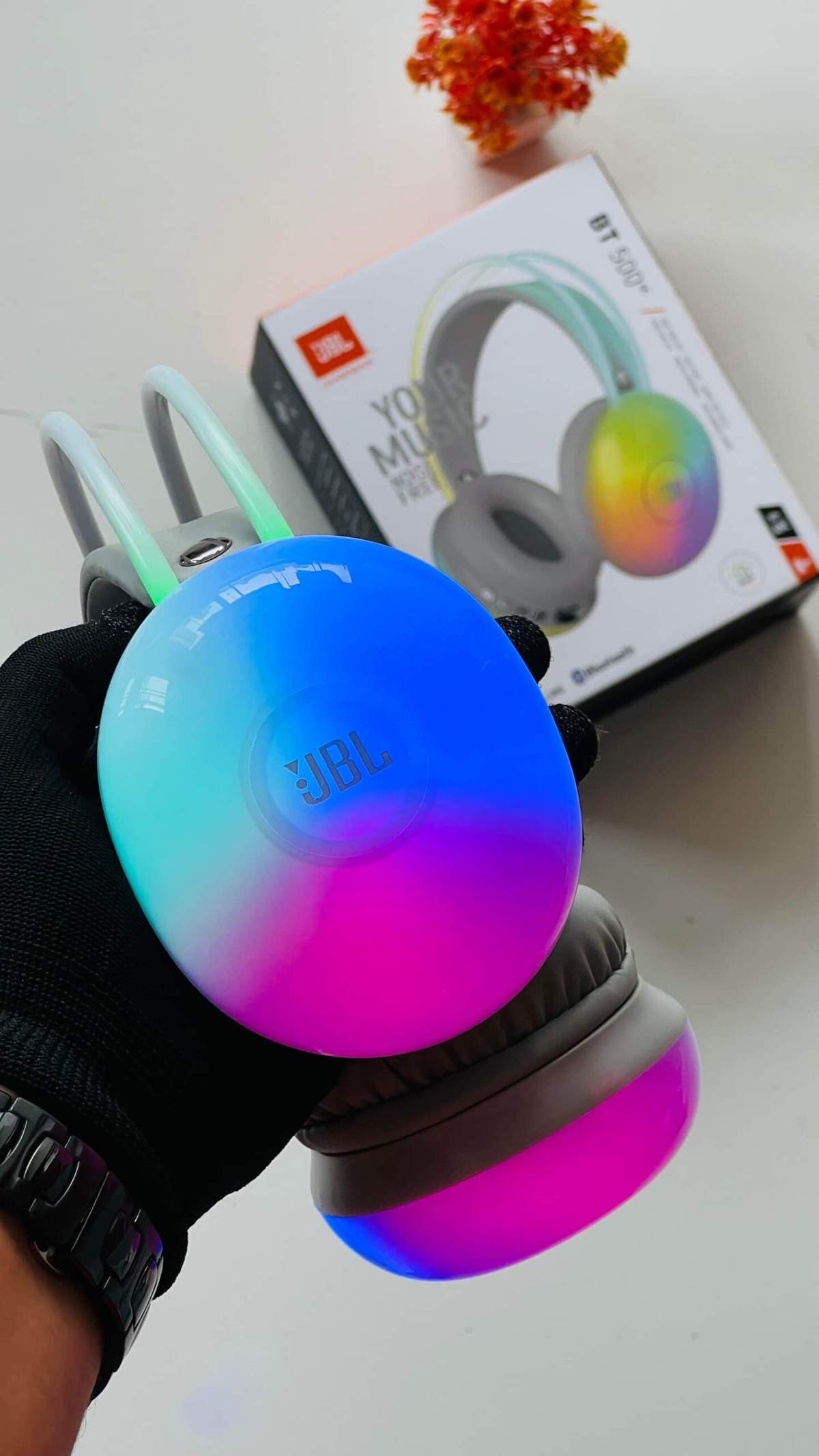 TrendsWrist Jbl Rgb Headphone 05171949 757d 4e47 A1f1 58767e997a9b Compressed Scaled Premium Watch