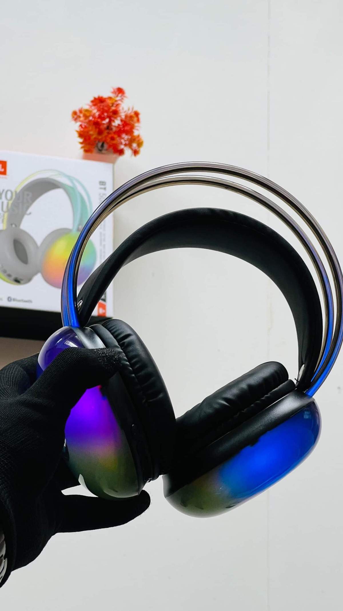 TrendsWrist Jbl Rgb Headphone 4e572fb4 Debb 4147 8d80 F5c96154586c Compressed Scaled Premium Watch
