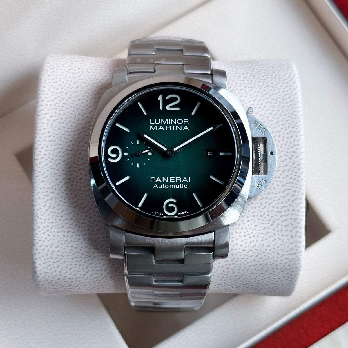 TrendsWrist Luminor Panerai Marina 1000123010 Premium Watch