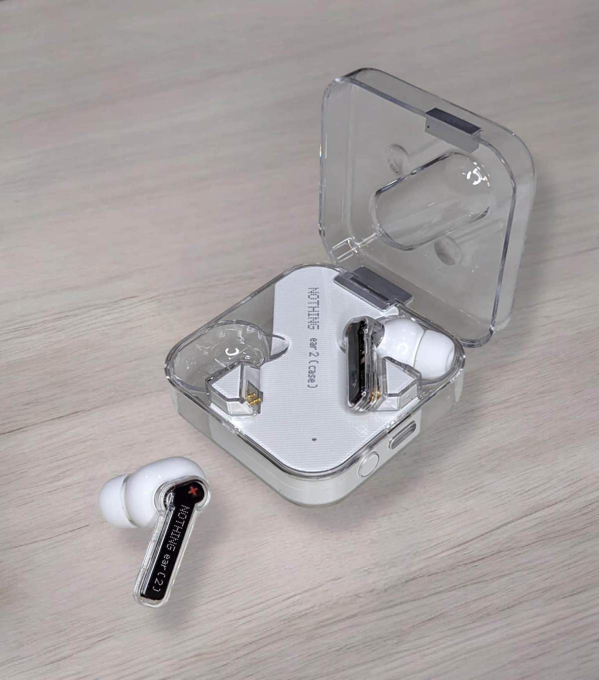 TrendsWrist Nothing Earbuds With Noise Cancellation 00a3e9c0 Ad4b 4086 Bd1a 4b569a35f58d Compressed Premium Watch