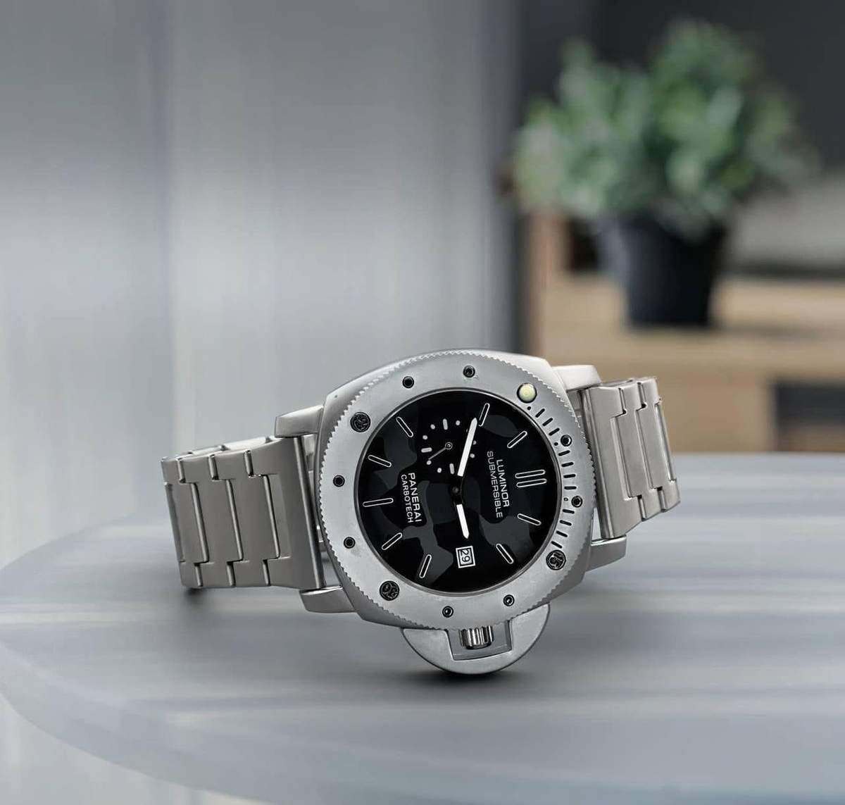 TrendsWrist Panerai Luminor 1880 1000063233 Premium Watch