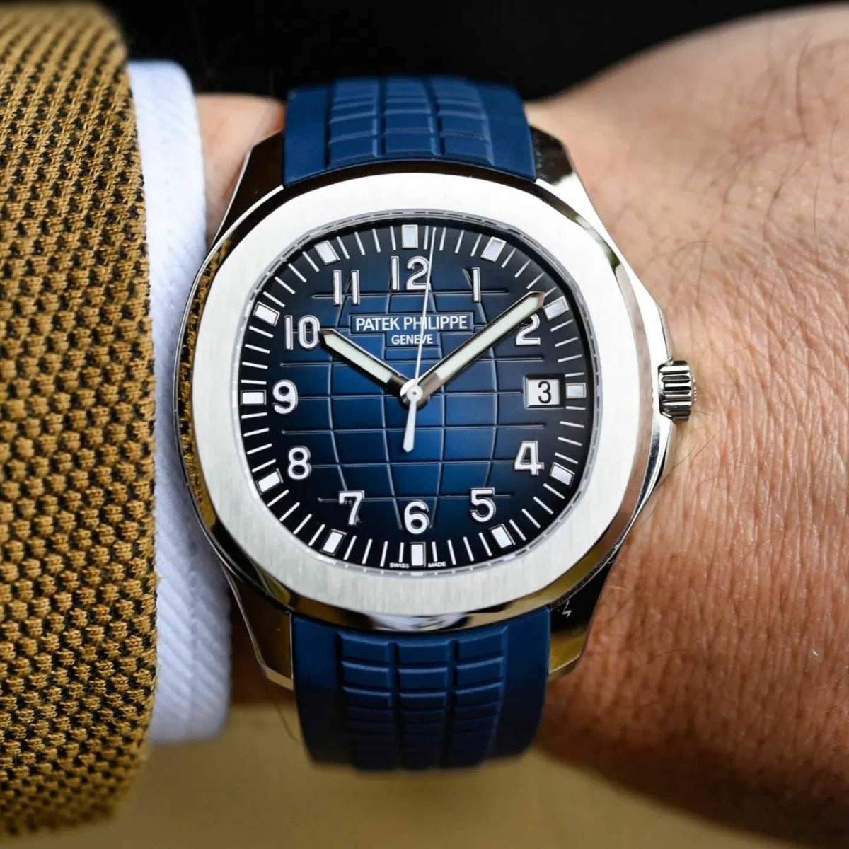 Patek Philippe 5168G - Image 2
