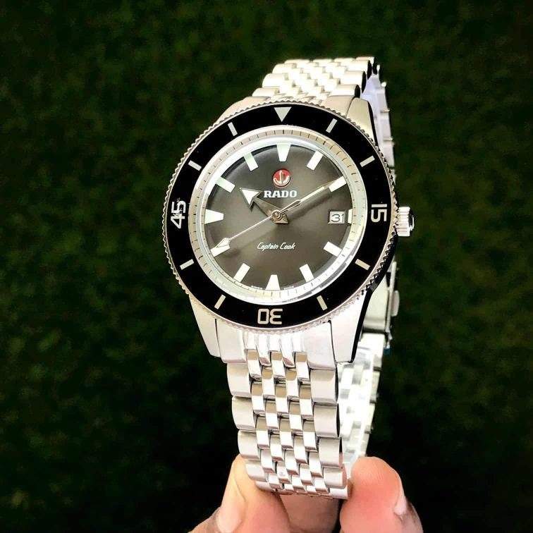 TrendsWrist Rado Captain Cook R32505153 Black Premium Watch