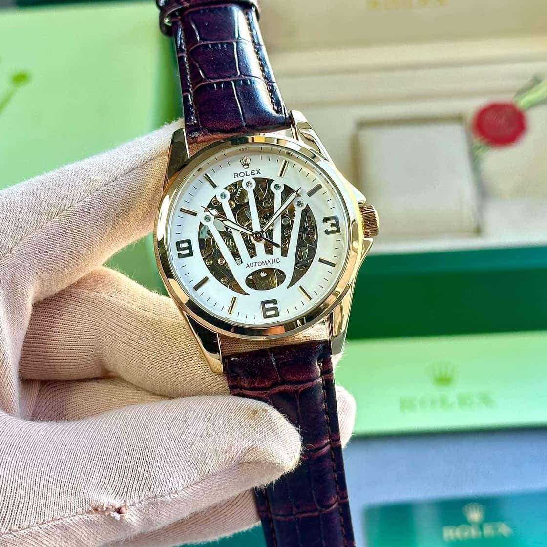 TrendsWrist Rolex Automatic Golden Ring Af2f985d 7747 4581 9550 4457de23d712 Compressed Premium Watch