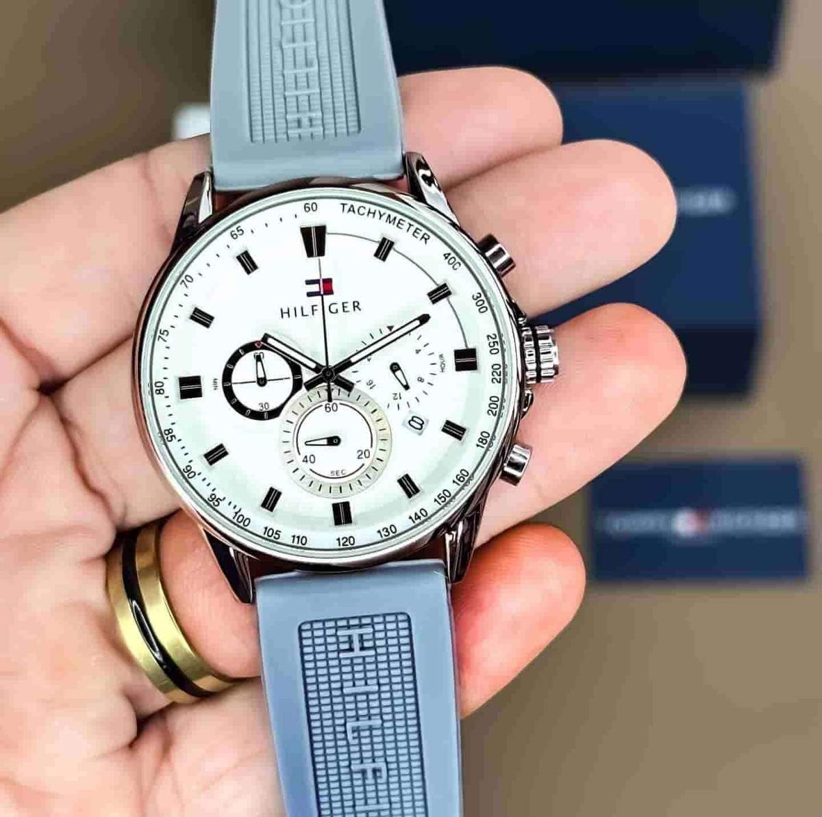 TrendsWrist Tommy Hilfiger Modern Machine Premium Watch